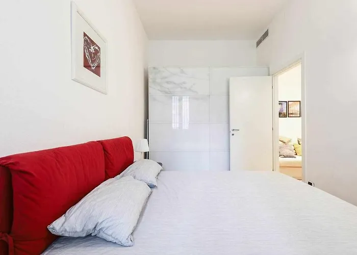 Sv18C Charming Modern Flat S Ambrogio
