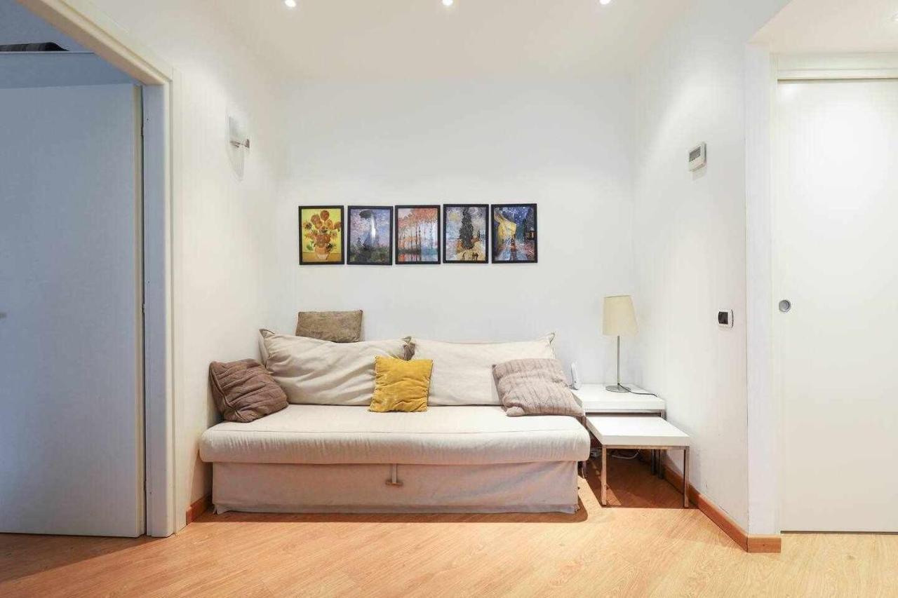 Sv18c Charming Modern Flat S Ambrogio Milaan
